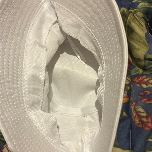 Bucket Hat - Picture 3 of 4